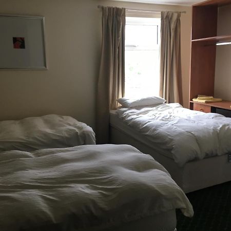 The Bridge View Bed & Breakfast Рънкорн Екстериор снимка