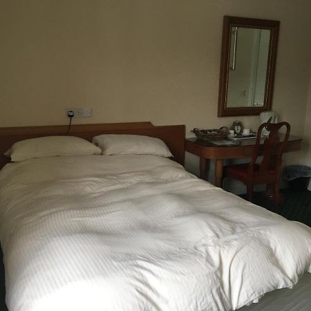 The Bridge View Bed & Breakfast Рънкорн Екстериор снимка